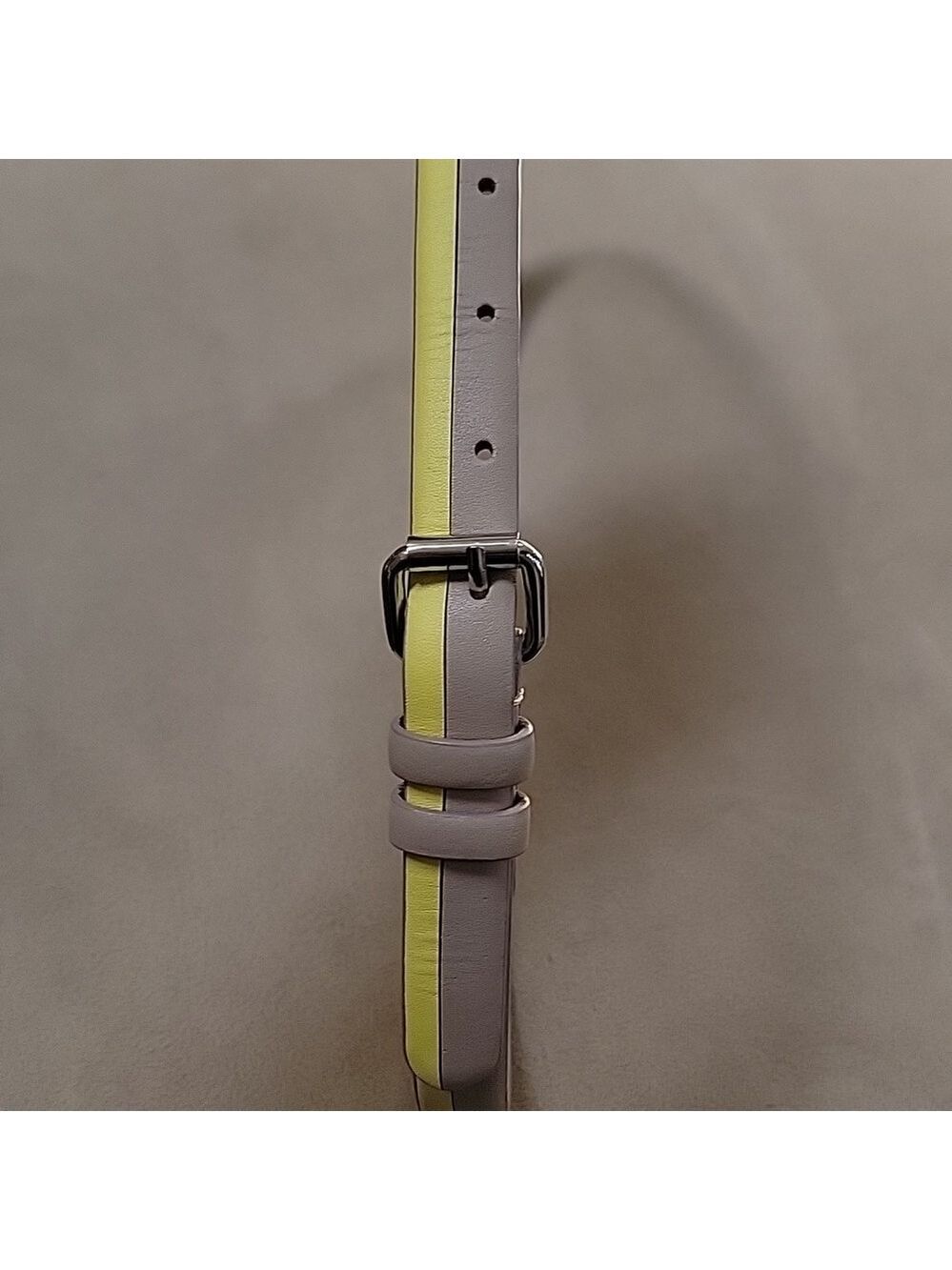 Ann Taylor Two Toned Yellow Tan Women's Skinny Belt Size Medium EUC - Picture 2 of 10